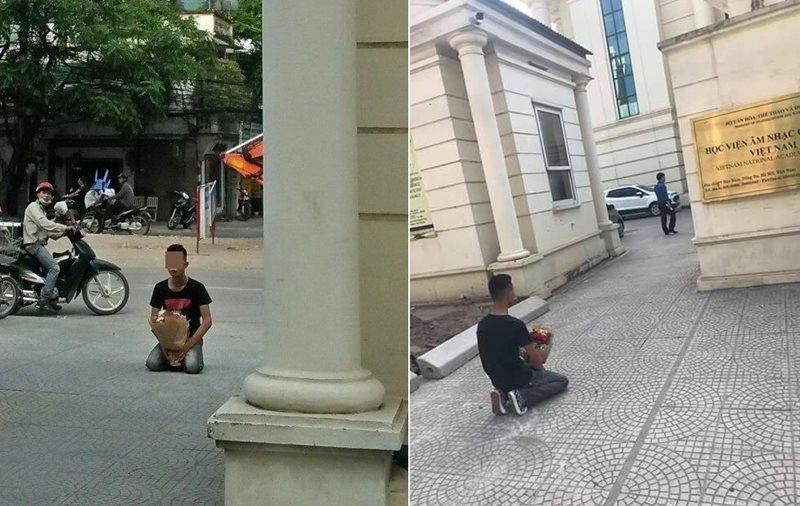 Cách đây ít lâu, những bức ảnh một nam thanh niên quỳ trước cổng trường Nhạc viện Hà Nội đang nhận được sự chú ý của cộng đồng mạng.
